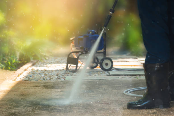 Best Deck and Patio Pressure Washing in St Paul, MN